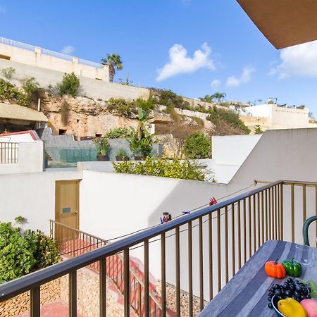 Pool & Sea Merill Apartments Mellieha Exterior photo
