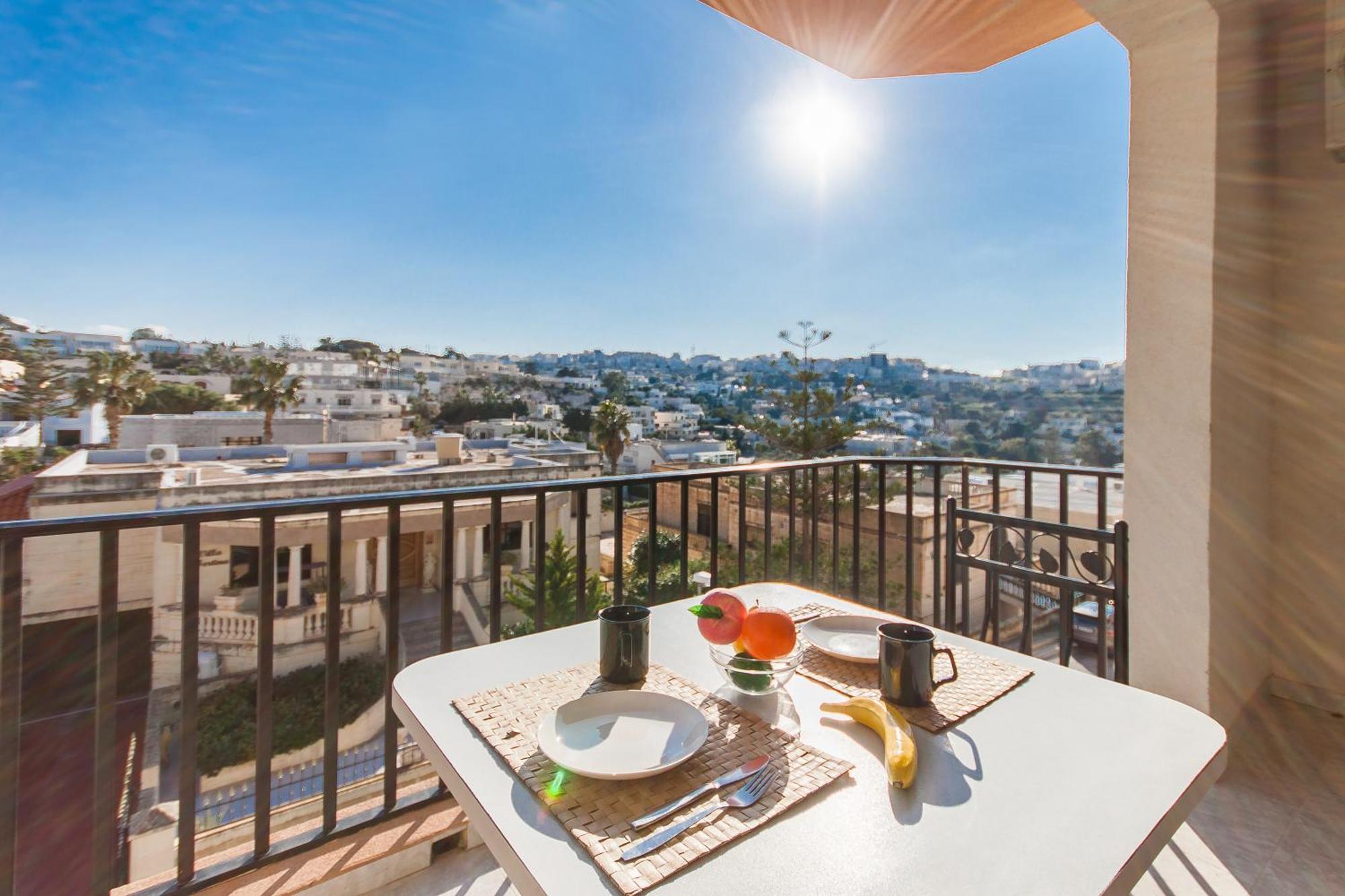 Pool & Sea Merill Apartments Mellieha Exterior photo