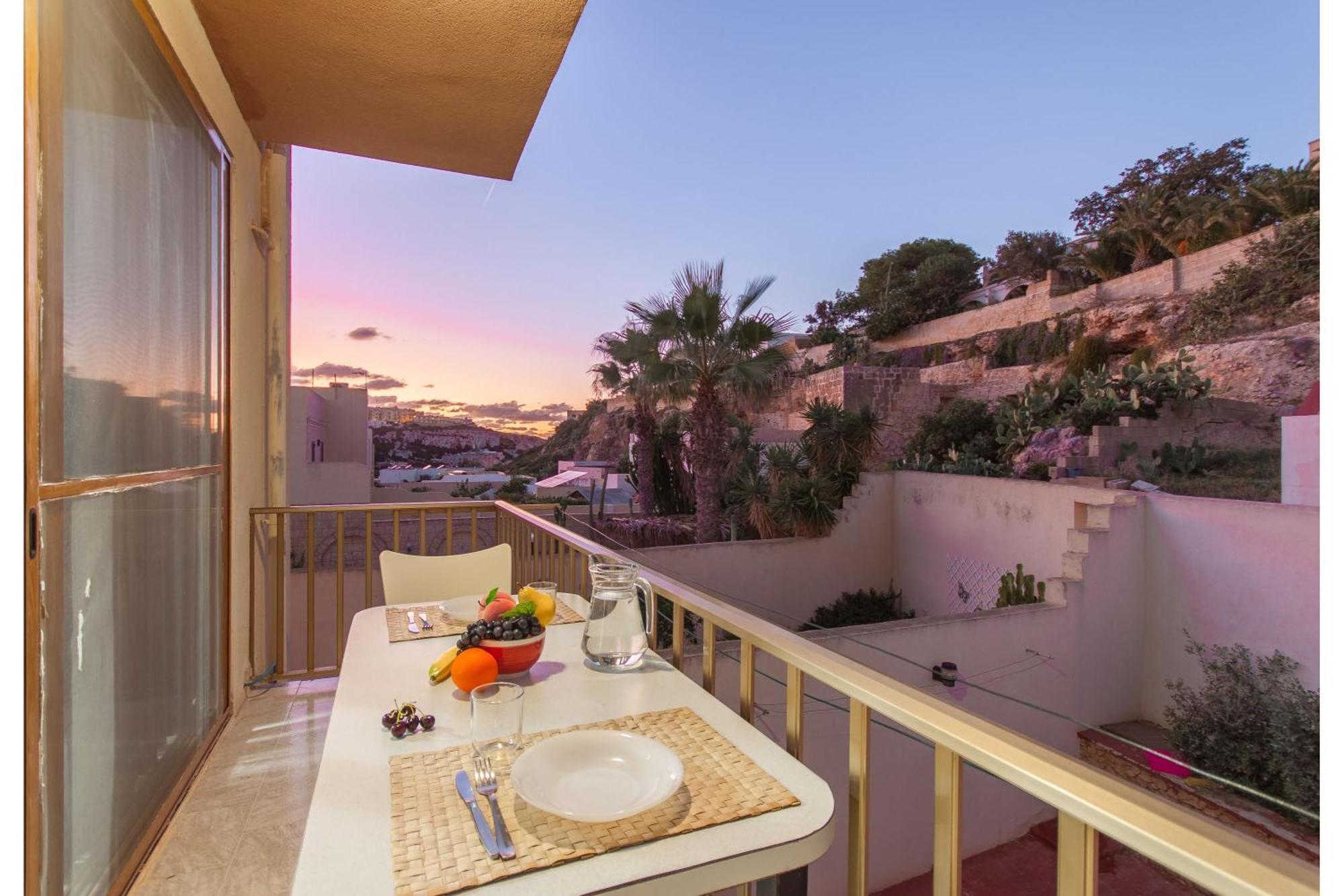Pool & Sea Merill Apartments Mellieha Exterior photo